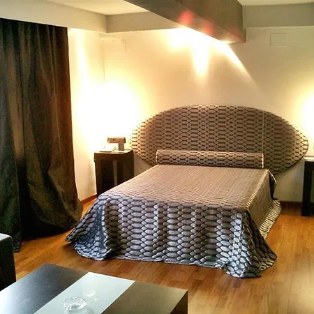 Huerta Honda Hotel