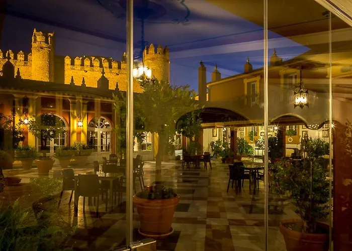 Hotel Huerta Honda 3*