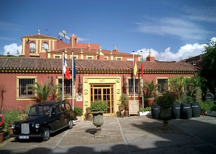 Huerta Honda Hotel